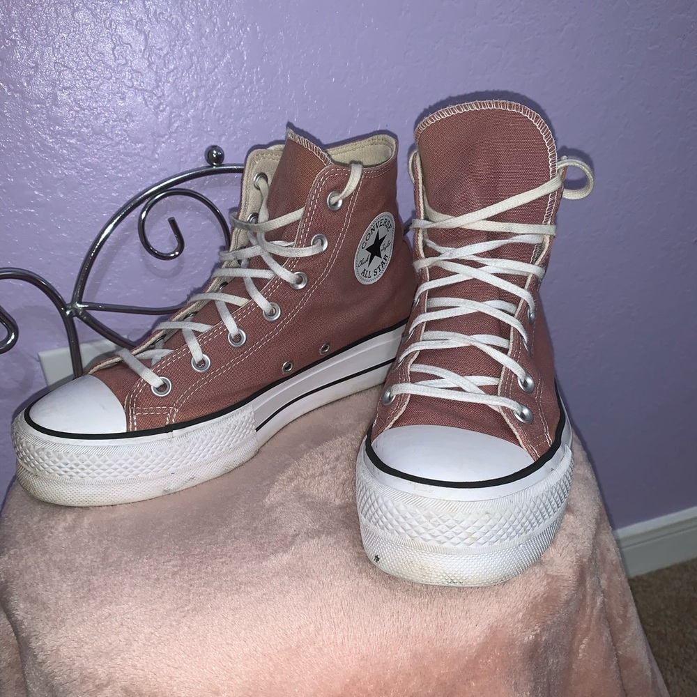 Converse Chuck Taylor Women's High-Top Sneakers - Maroon